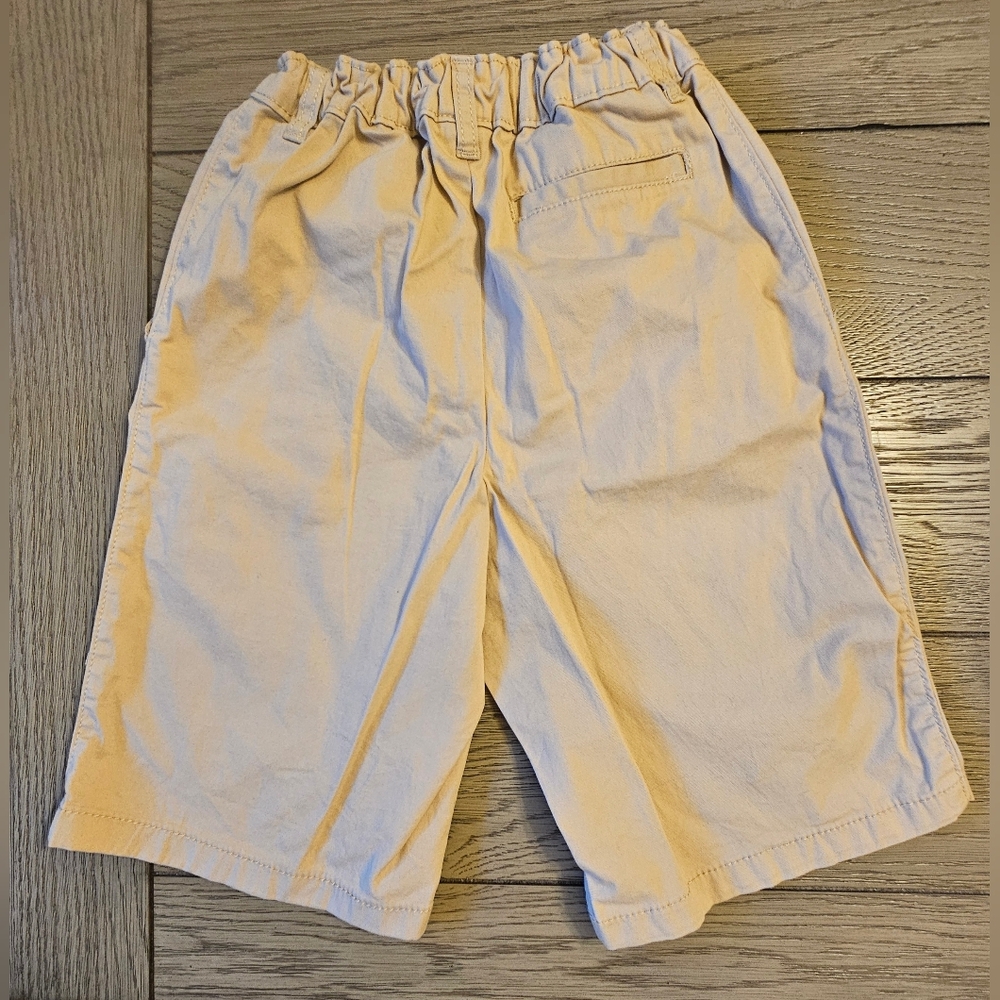 Carters Shorts - Picture 3 of 5